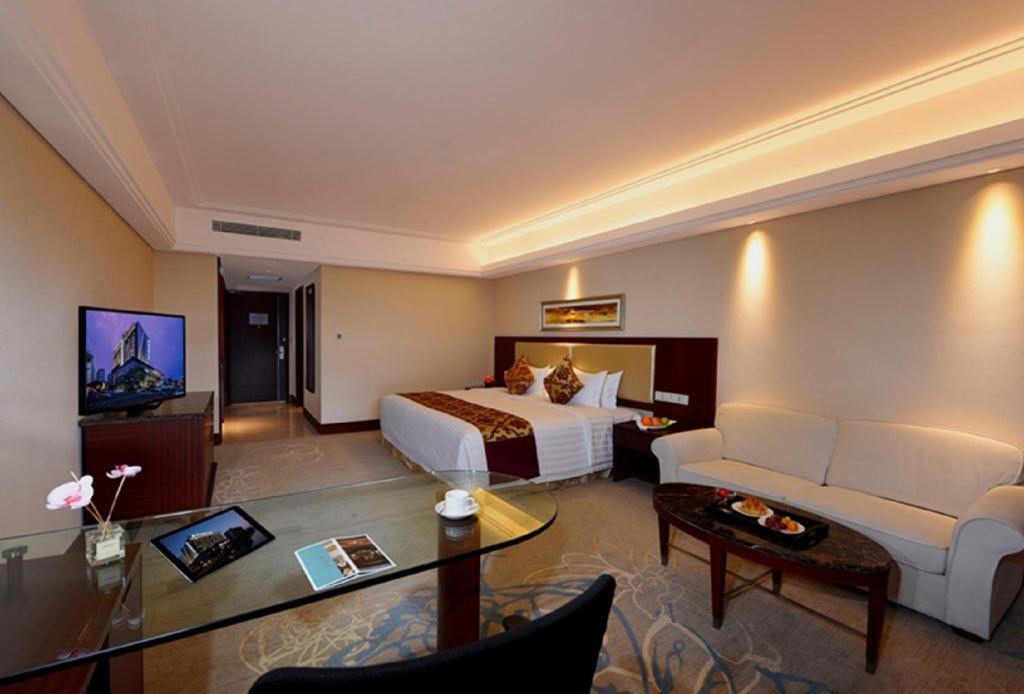ซูกวง อินเตอร์เนชั่นแนล โฮเต็ล คุนซาน Hotel ภายนอก รูปภาพ