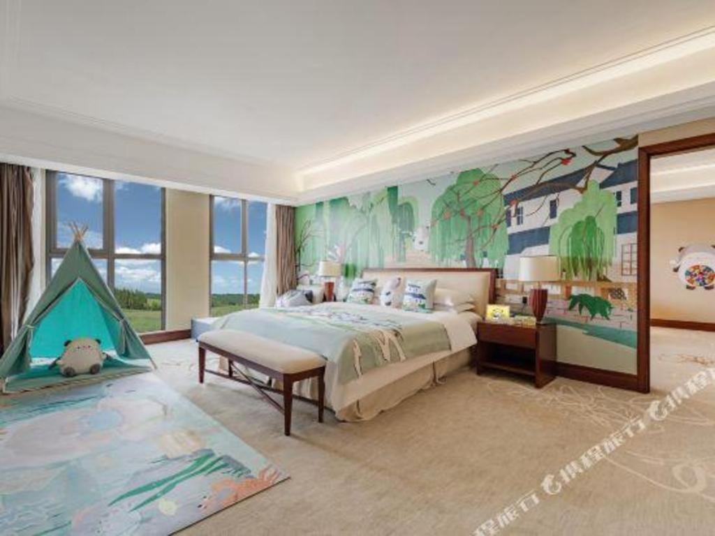 ซูกวง อินเตอร์เนชั่นแนล โฮเต็ล คุนซาน Hotel ภายนอก รูปภาพ