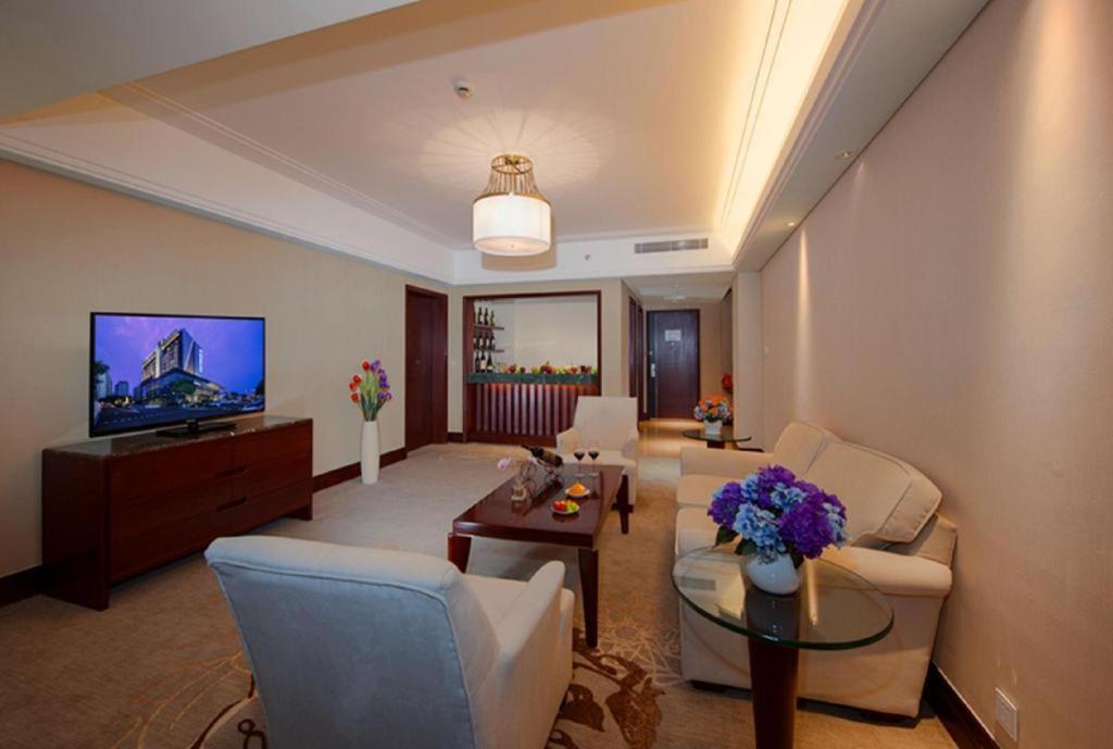 ซูกวง อินเตอร์เนชั่นแนล โฮเต็ล คุนซาน Hotel ภายนอก รูปภาพ